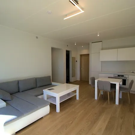Eddie Apartment Reval